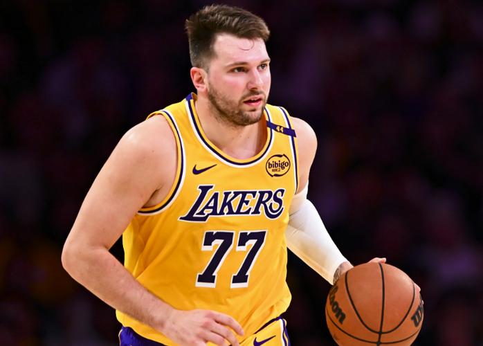 东契奇谈个人最喜欢的高光时刻:西决绝杀森林狼+园区绝杀快船