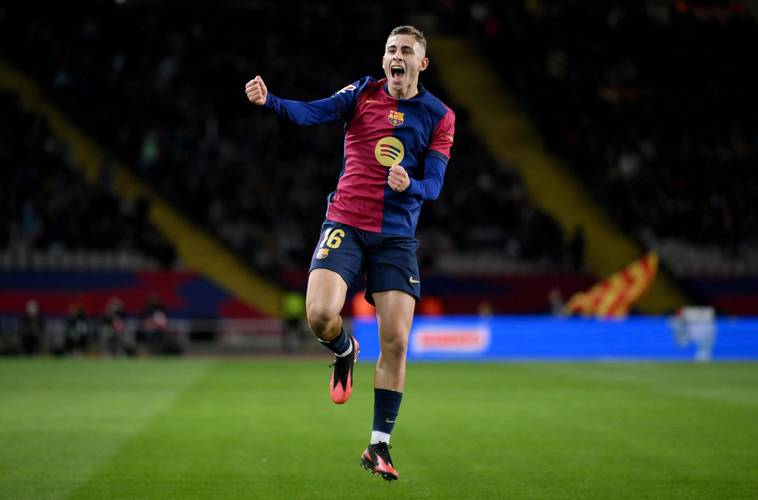 每体:费尔明已恢复有球训练,有望在国际比赛日后正式复出