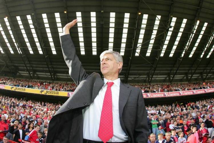 功勋主帅!1996年的今天温格执教阿森纳首秀,带队22年斩获17冠