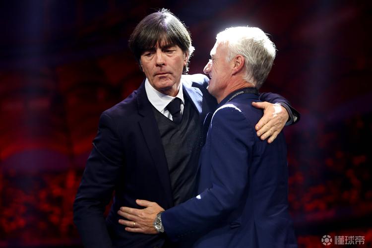 德尚：第一个丢球犯规在先本该取消，我们在第二个丢球出现了漏洞