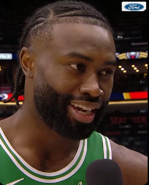 杰伦-布朗：既要尽全力发挥出自己最佳水平 也要带动身边人