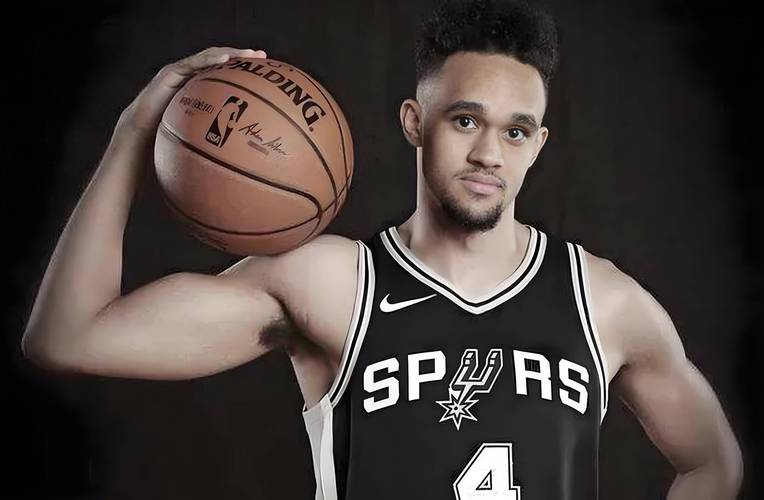 德里克-怀特谈新阵容：新面孔们都渴望机会 马祖拉始终在鞭策他们