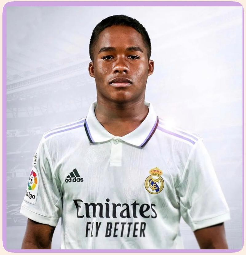 巴西右后卫恩里克:愿用进球换取球队取胜,对比赛结果感到失望