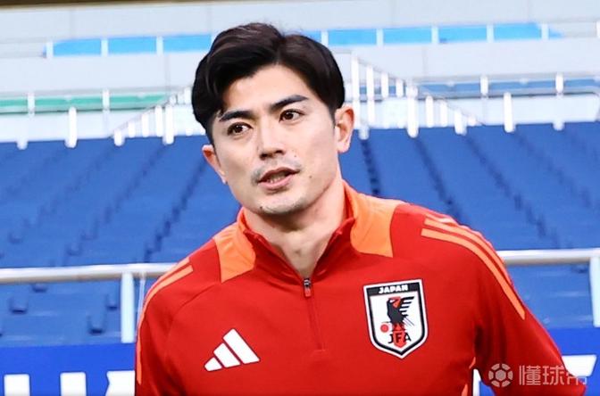 谷口彰悟:上半场被巴西抓住破绽,中场休息时告诉队友主动向前压