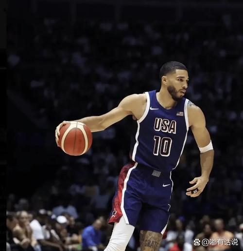 瓦兰:布泽利斯很谦逊&很努力 继续保持的话他会成为最好球员之一