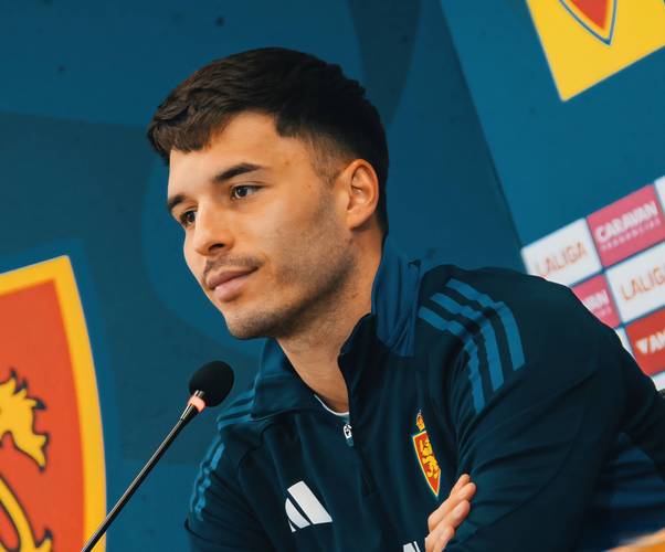 鲁媒：外援中卫洛佩斯未达预期，若无起色或不在泰山队未来计划中