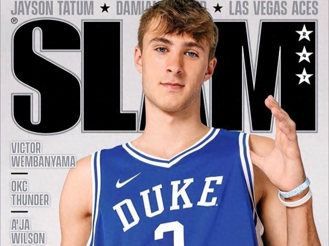 早在去年的美国男篮训练营时期 弗拉格就已经是NBA球员了