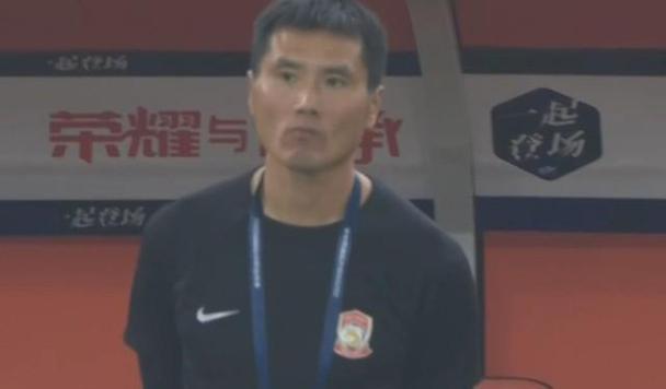 9人作战不敌申花!邵佳一:从实力来讲输掉也正常,没有什么意外