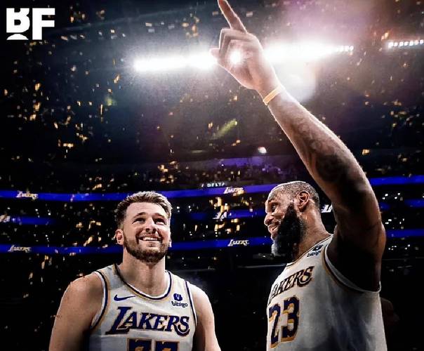 东契奇:我总是很喜欢和文森特一起打球 他的投射能给球队大帮助