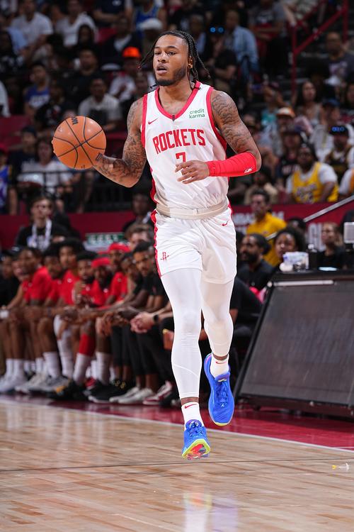 换把弓试试!卡梅隆-约翰逊首节三分4投全铁 仅得1分2板2助