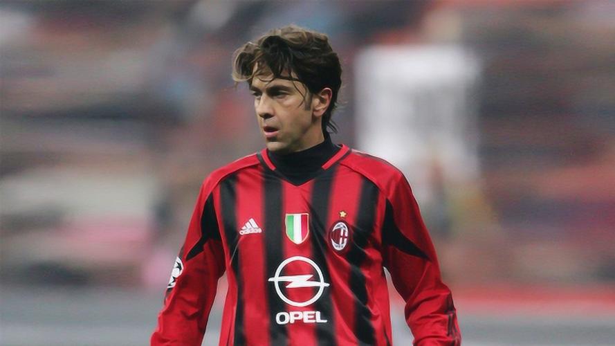 高居意甲第一!科斯塔库塔:米兰可以争冠军,他们没欧战任务分心