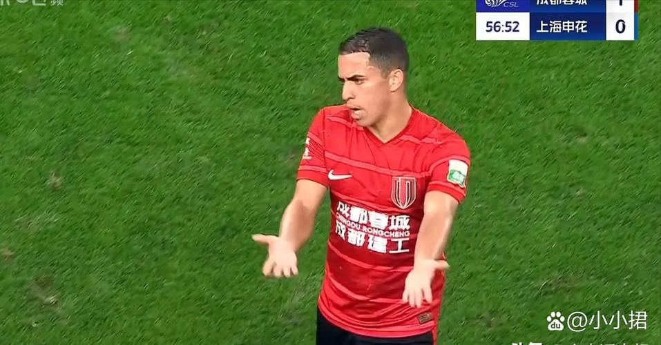 门神！维卡里奥本场数据：8次禁区内射门扑救+2次解围，获评10分