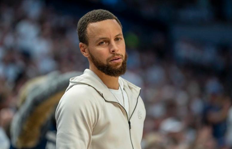 Slater：邓利维为交易&提前续约巴特勒做担保 库里称其激进但合理