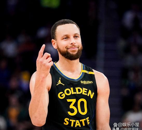 库里:教练常说赢下这一周的比赛 我们每周都赢球就会有好状态