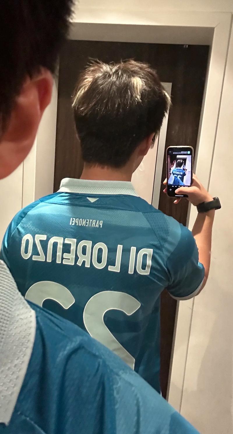 迪洛伦佐谈获得点球：我摔倒是因为存在身体接触，我并没有假摔