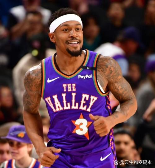 比尔:我喜欢直觉巨蛋球馆 这是业内最顶尖的 球迷们无比狂热