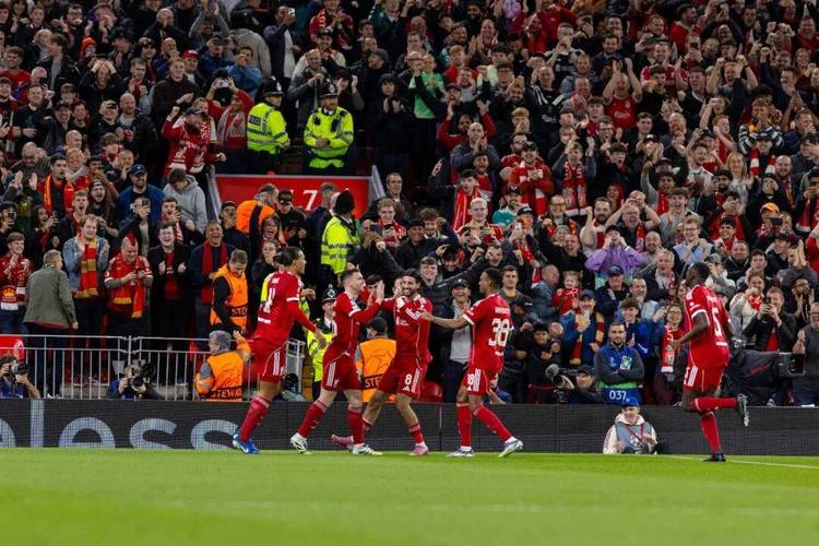 希勒：范戴克和科纳特表现一团糟 尼尔科：萨拉赫下一场应该首发