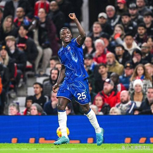 切尔西英超队内射正榜：恩佐8次居首，埃斯特旺、凯塞多等人4次