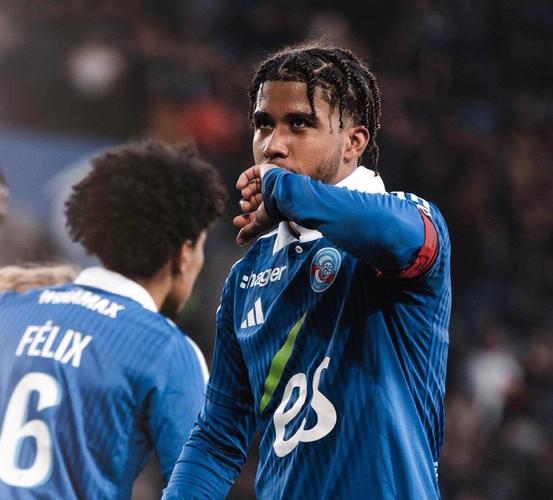 TA：切尔西再次暴露防线弱点，吉滕斯、桑托斯的表现值得肯定