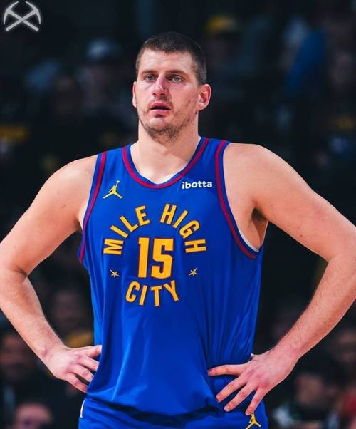 统治力!约基奇近两赛季38次三双联盟第一 不算末节23次三双第二