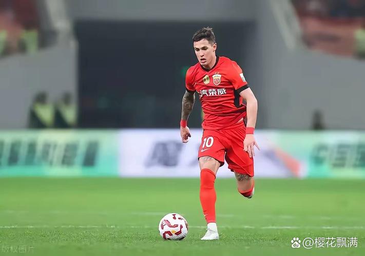 穆斯卡特:王燊超一直非常出色,维塔尔的进球也很漂亮