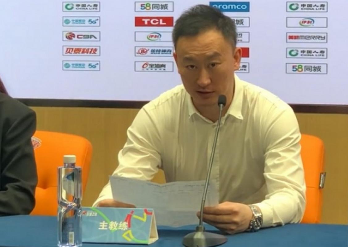 刘维伟：开拓者教练组对瀚森的发展是满意的 他们有长期培养计划