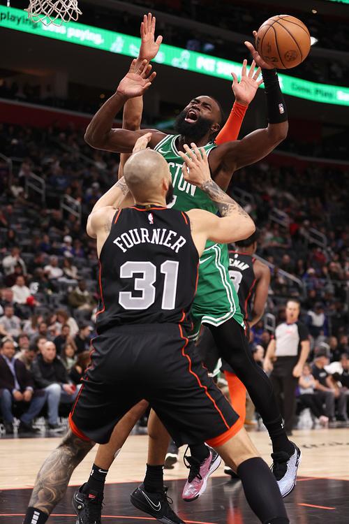 背靠背打火箭!绿军伤病报告:布朗能打 普里查德、怀特出战存疑