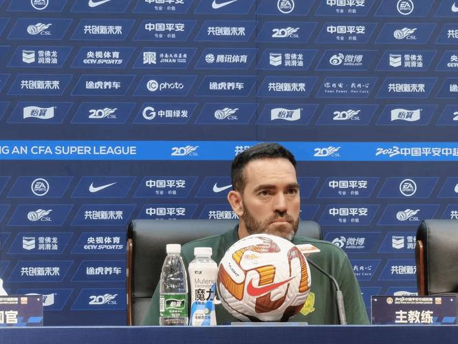 苏亚雷斯本场数据：2次错失良机，1次中柱，评分5.9分全场最低