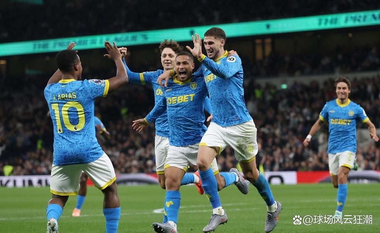 记者：狼队考虑前主帅加里-奥尼尔 俱乐部所有者仍对其有很高评价