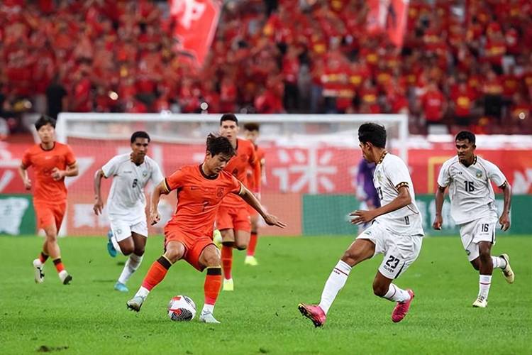 来考察谁？记者：U22国足主帅安东尼奥现场观战海牛vs三镇