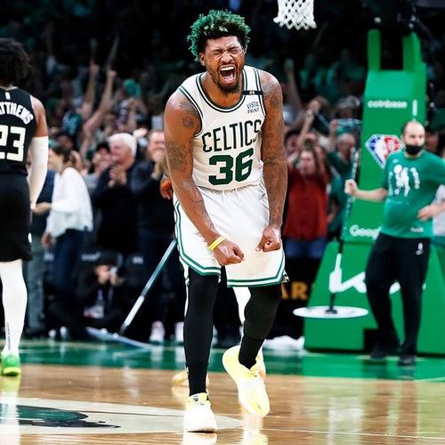 斯玛特:热火很强硬 我们就是坚韧不拔拼命打球&胜利才最重要