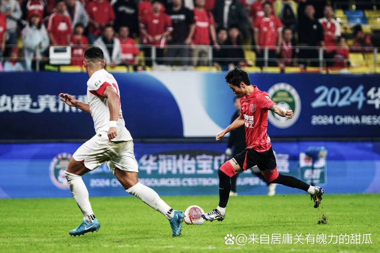 记者谈海港失利：球队板凳深度不够，三个位置需引进合格轮换球员