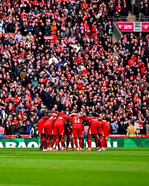 59916名球迷入场观看利物浦vs皇马,创造安菲尔德欧战比赛纪录