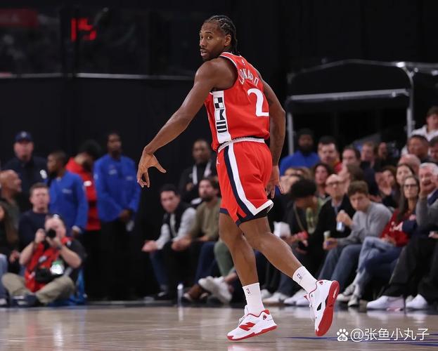 莱昂纳德谈错失绝杀：他们过来上包夹 我认为多运几次能有帮助