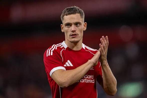 TA：红军用英超定位球击败了皇马，维尔茨打出了加盟以来最佳表现